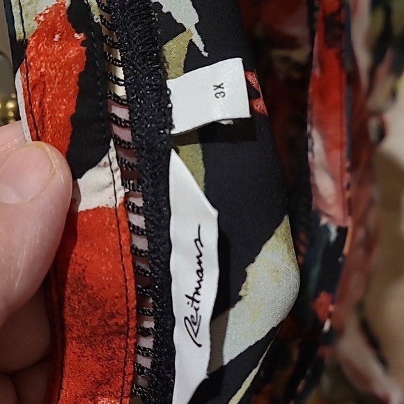 Square Neck Flower Blouse with - Picture 2 of 3